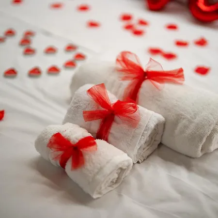 La Camelia Luxury Bed & Breakfast